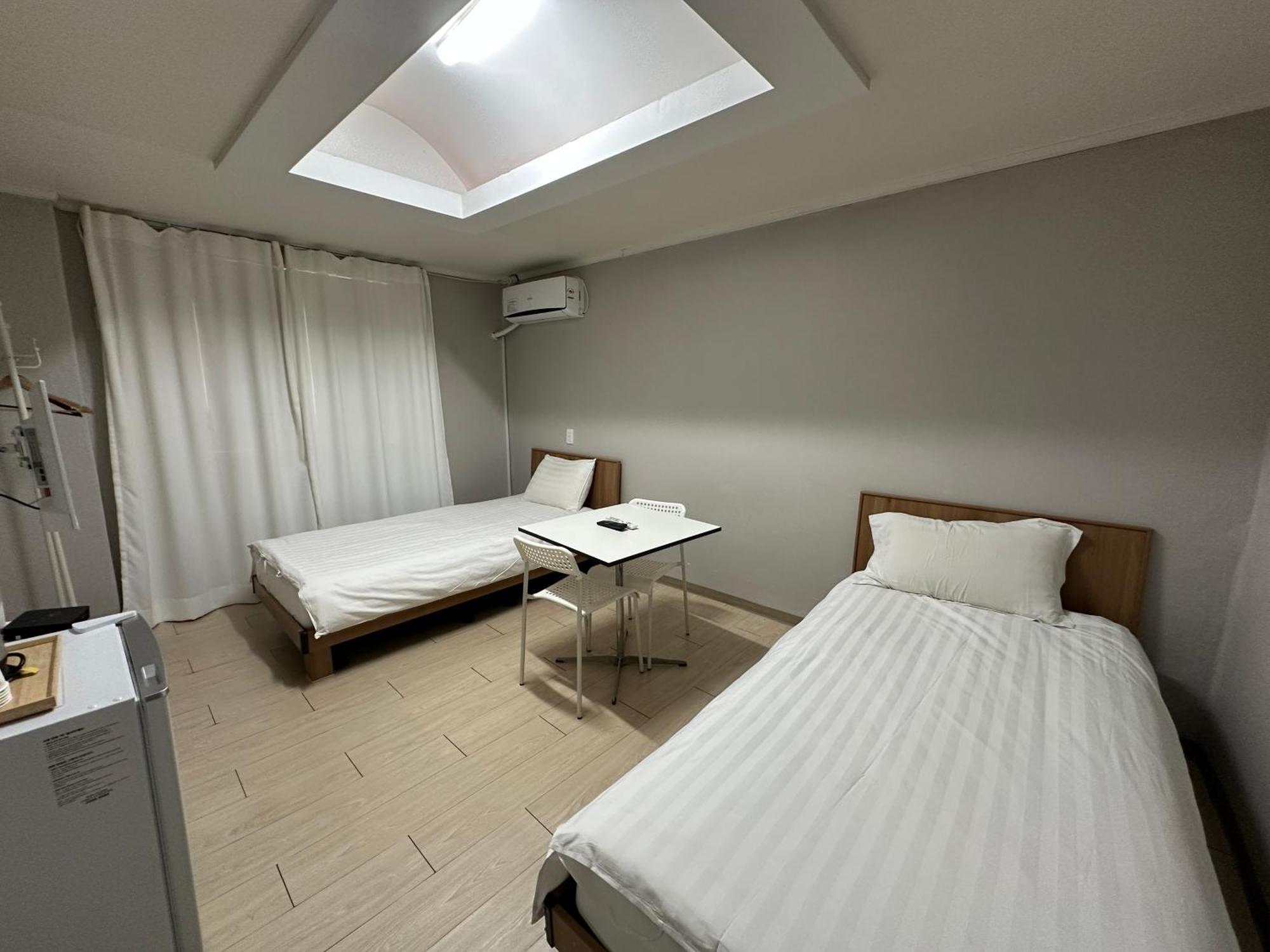 Daegu Dongseongro Gyeong'S Hostel Extérieur photo