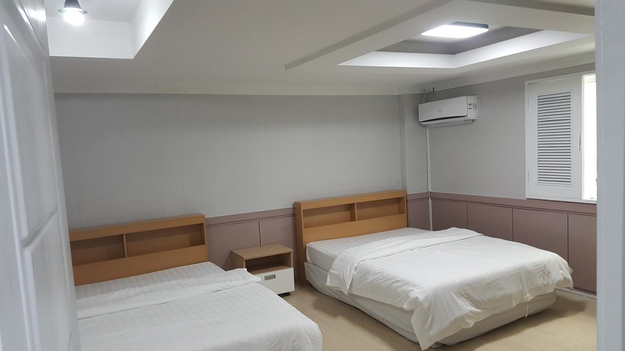 Daegu Dongseongro Gyeong'S Hostel Extérieur photo